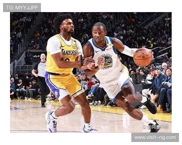 NBA季后赛激战正酣巨星对决引爆全场焦点战况持续升温引发热议