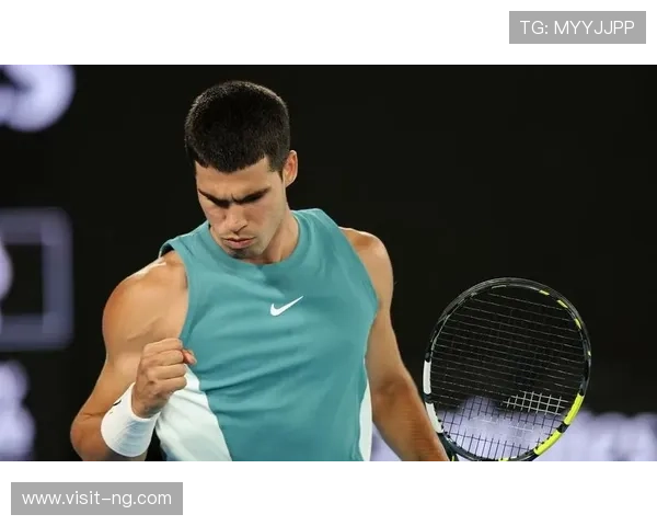 网球赛场新星崛起 全球顶级球员激战正酣 新一轮赛事精彩纷呈